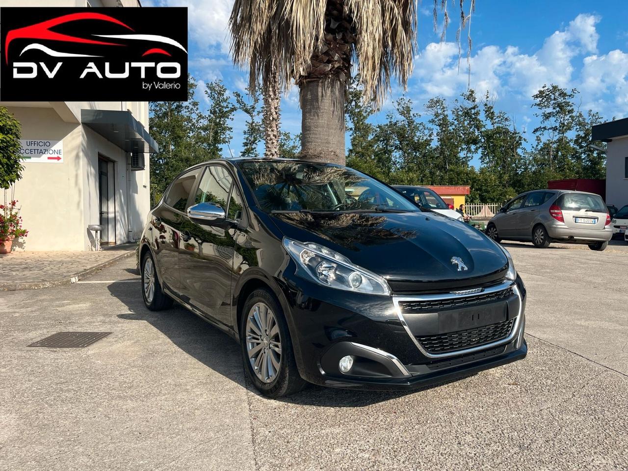 Peugeot 208 PureTech 68 5 porte signature NEO/unico propr/full led/lega/navi/TAGLAINDI