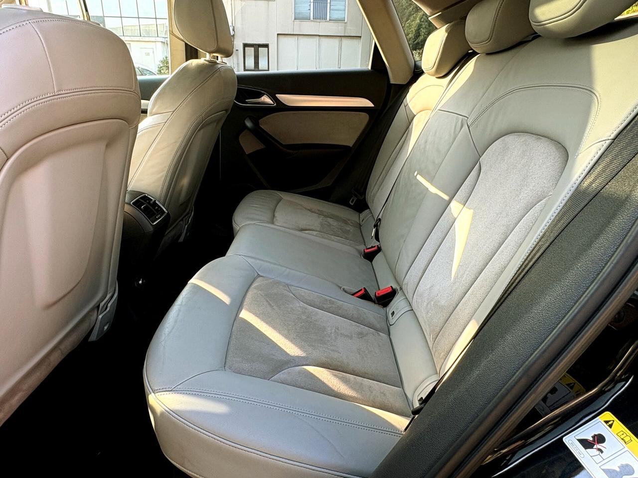 Audi Q3 2.0D 4x4 aut- Pelle, Navi,Tetto-FULL