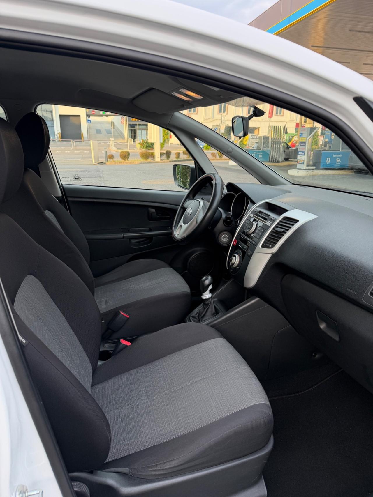 Kia Venga 1.4 CVVT LX Easy(Garanzia Mec Plus inclusa)
