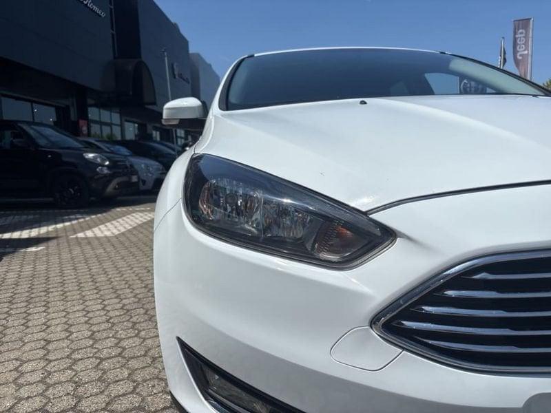 Ford Focus 5P 1.5 TDCI TITANIUM S&S 120CV MY17