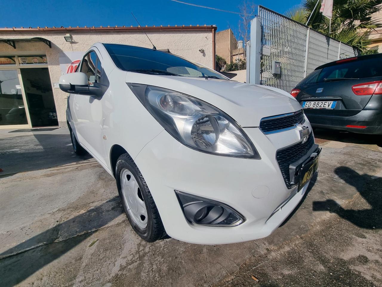 Chevrolet Spark 1.0 LT