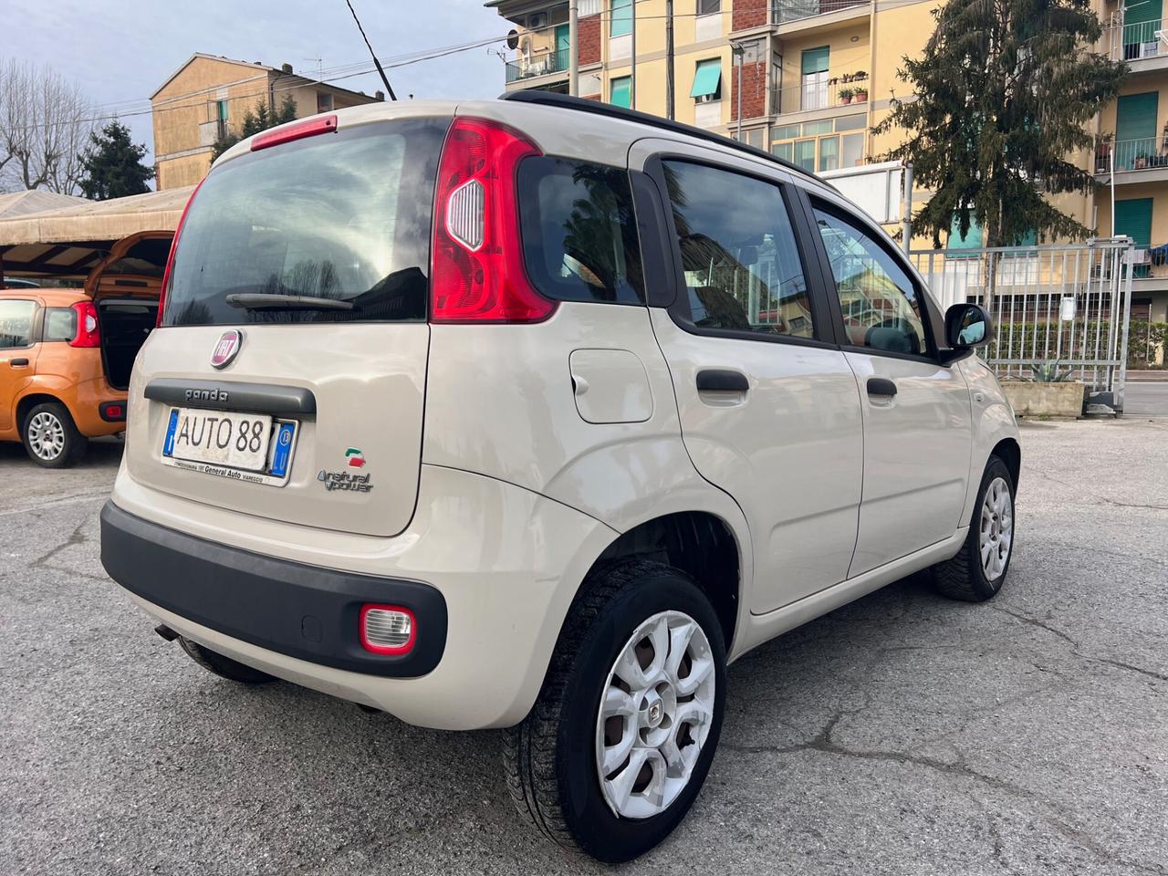 Fiat Panda 0.9 TwinAir Turbo Natural Power Lounge