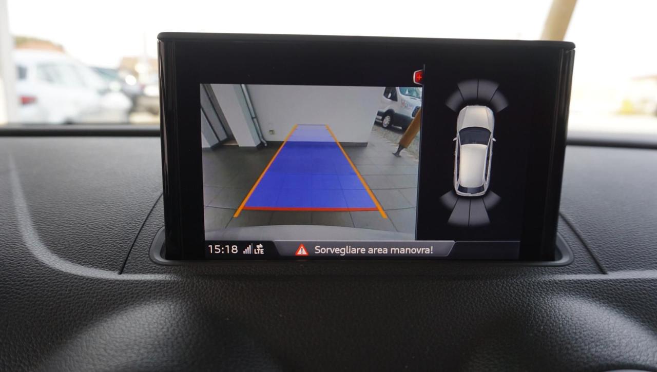 Audi A3 SPB 40 TDI quattro S tronic Business