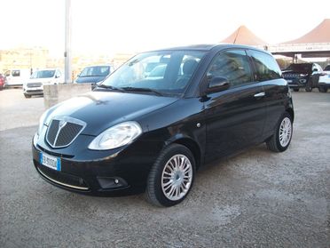 LANCIA YPSILON 1.3 MTJ CV.75 ORO "2010"