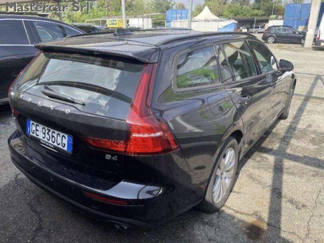 VOLVO V60 V60 2.0 b4 Momentum Business auto GE936CG