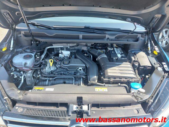 VOLKSWAGEN Touran 1.5 TSI ACT DSG Business BlueMotionTechnology