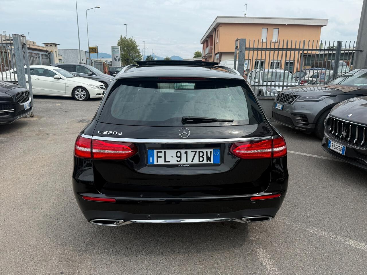 Mercedes-Benz E 220 d Premium Plus AMG/ TETTO PANORAMICO