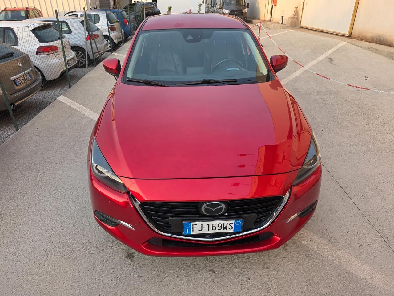 Mazda 3 Mazda3 1.5 Skyactiv-D Exceed boose