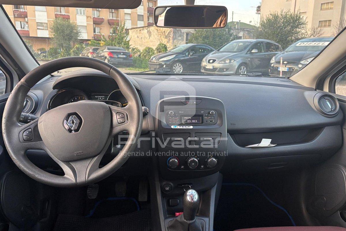RENAULT Clio 1.2 75CV 5 porte Costume National