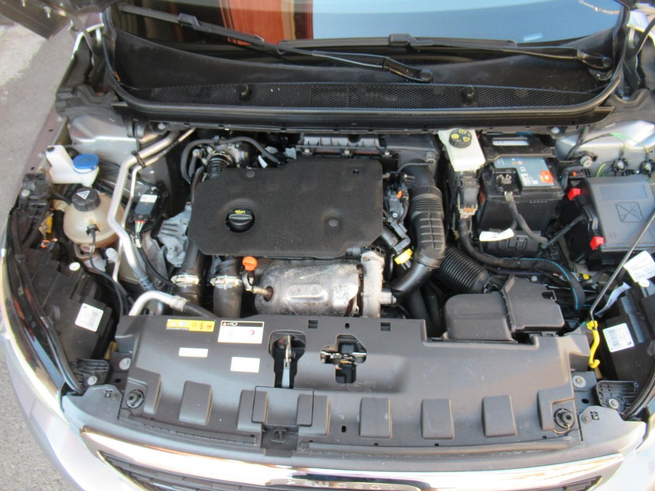 Peugeot 308 BlueHDi 130 S&S Business