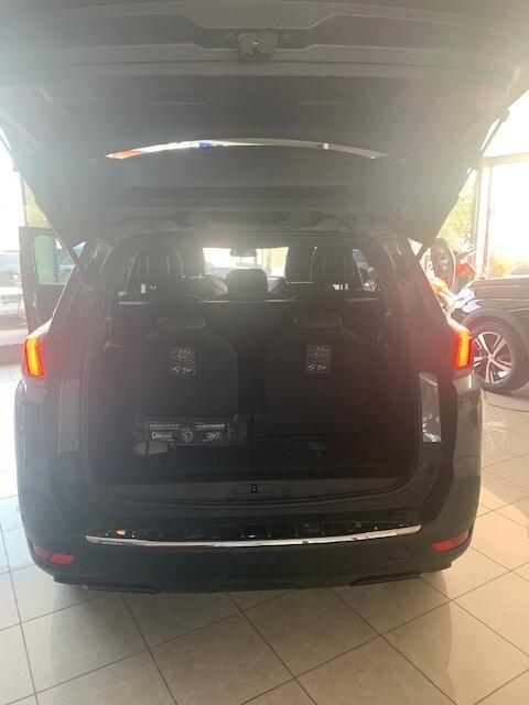 Peugeot 5008 BlueHDi 130 S&S EAT8 Allure