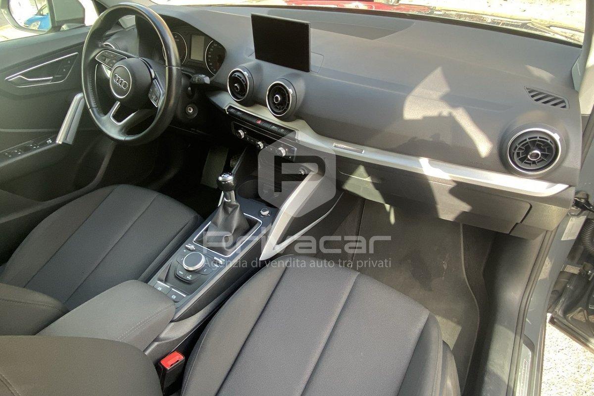 AUDI Q2 1.6 TDI S line Edition