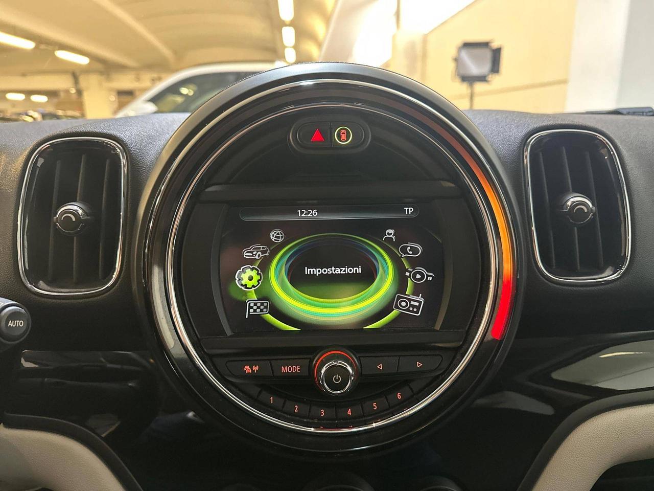 MINI Countryman Cooper D Hype