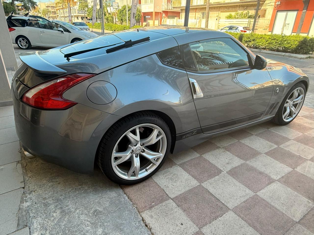 Nissan Z 370Z 330 CV