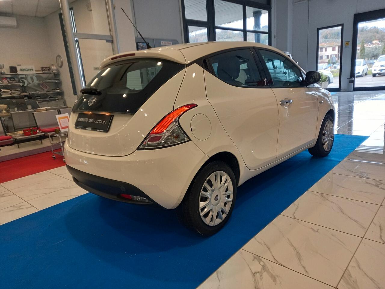Lancia Ypsilon 1.3 MJT 16V 95 CV 5 porte S&S Gold