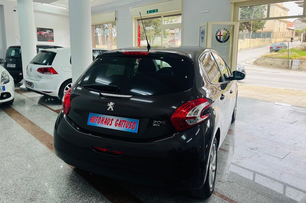 Peugeot 208 1.6 e-HDi 92 CV Style anno 2013
