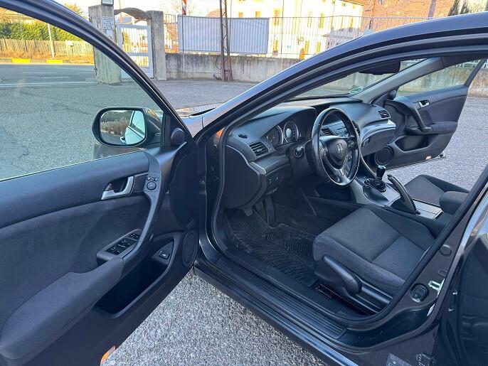 Honda Accord 2.2 i-DTEC Executive Advance DPF