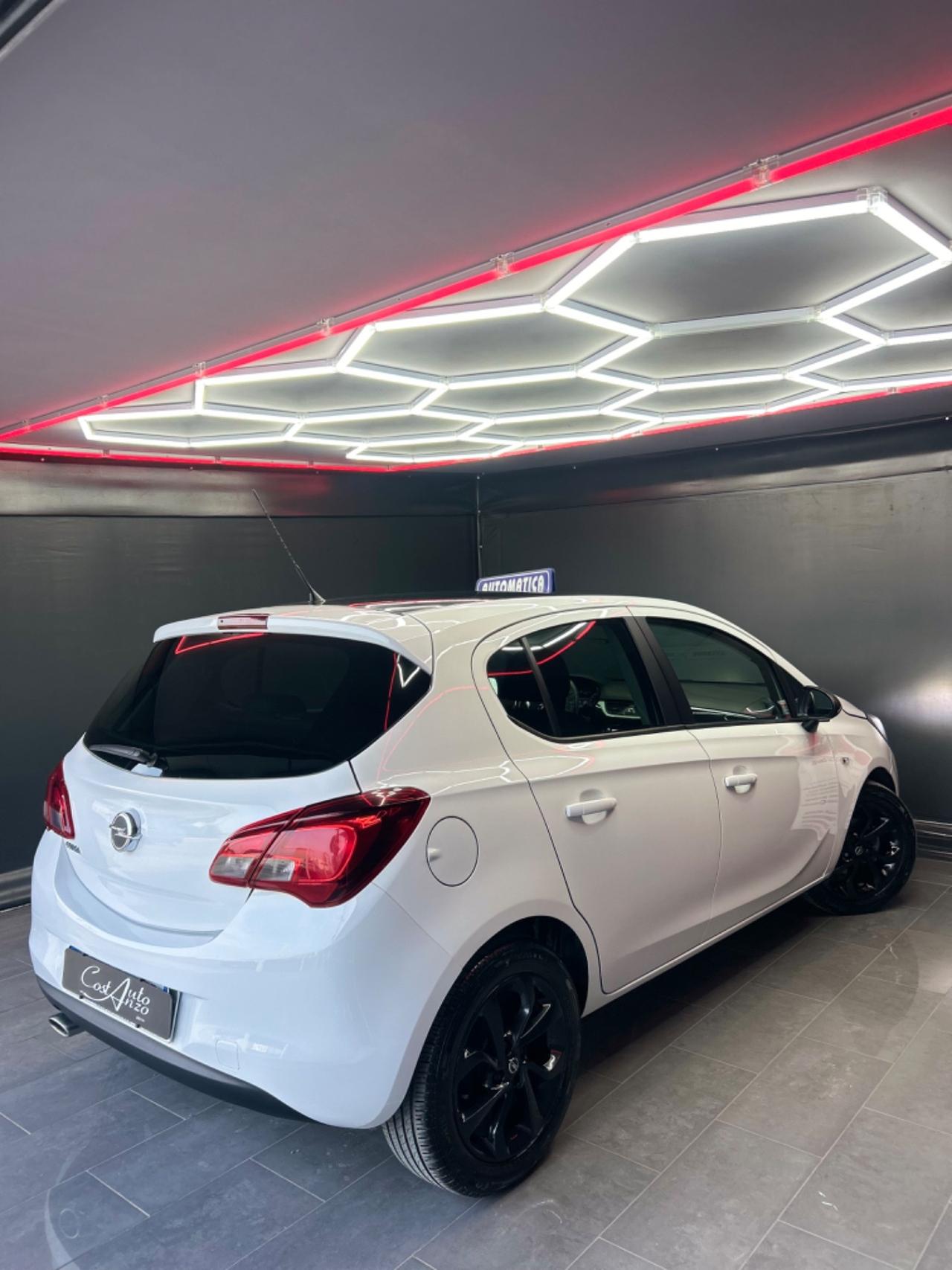 Opel Corsa 1.4 90cv Automatica b-Color 51000 km