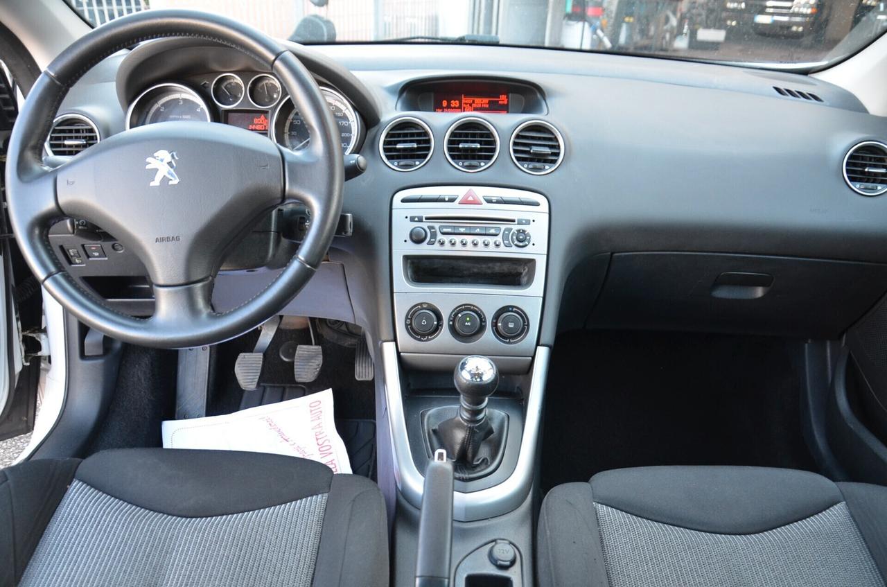 Peugeot 308 1.6 e-HDi 112CV Stop&Start CC Allure