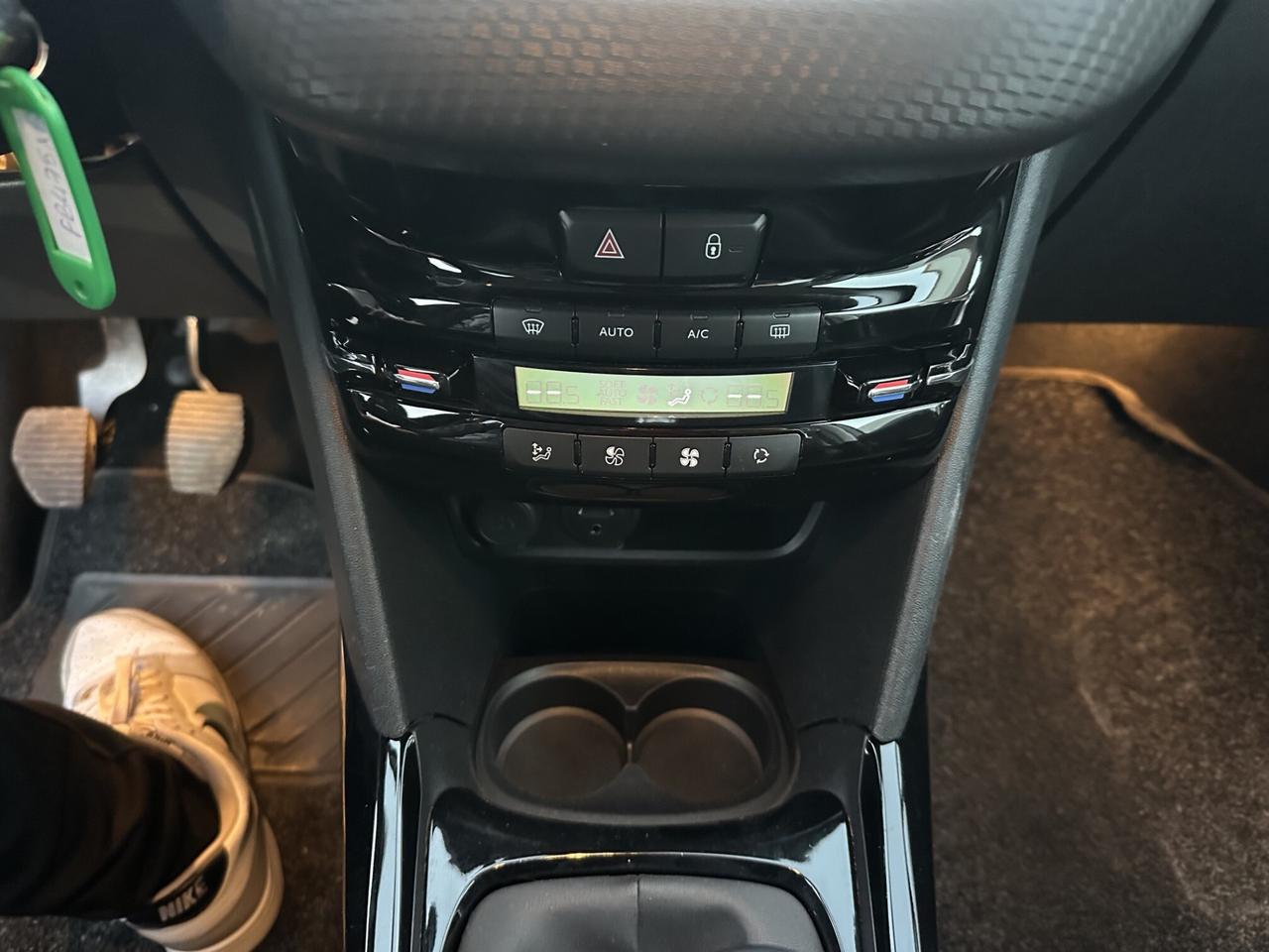 Peugeot 2008 Allure 1.6 Diesel 120 Cv 2016 km 154.