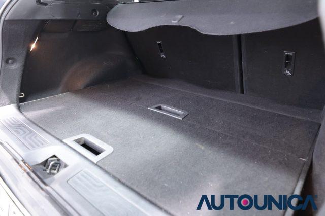 RENAULT Kadjar BLUE DCI 8V 115CV EDC BUSINESS FARI LED