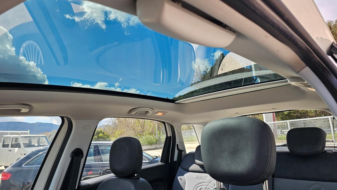 Fiat 500L 0.9 TwinAir Turbo Natural Power Lounge