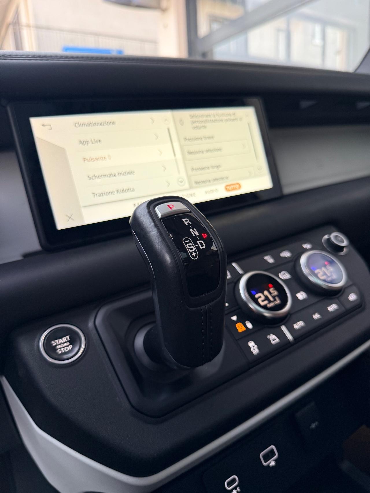 Land Rover Defender 110 2.0 SD4 240CV AWD Auto HSE TETTO APRIBILE,APPLE CARPLAY,TELECAMERA,VIRTUAL COCKPIT