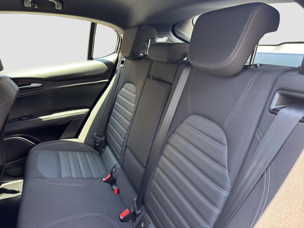 Alfa Romeo Stelvio 2.2 t Business 160cv rwd 2022