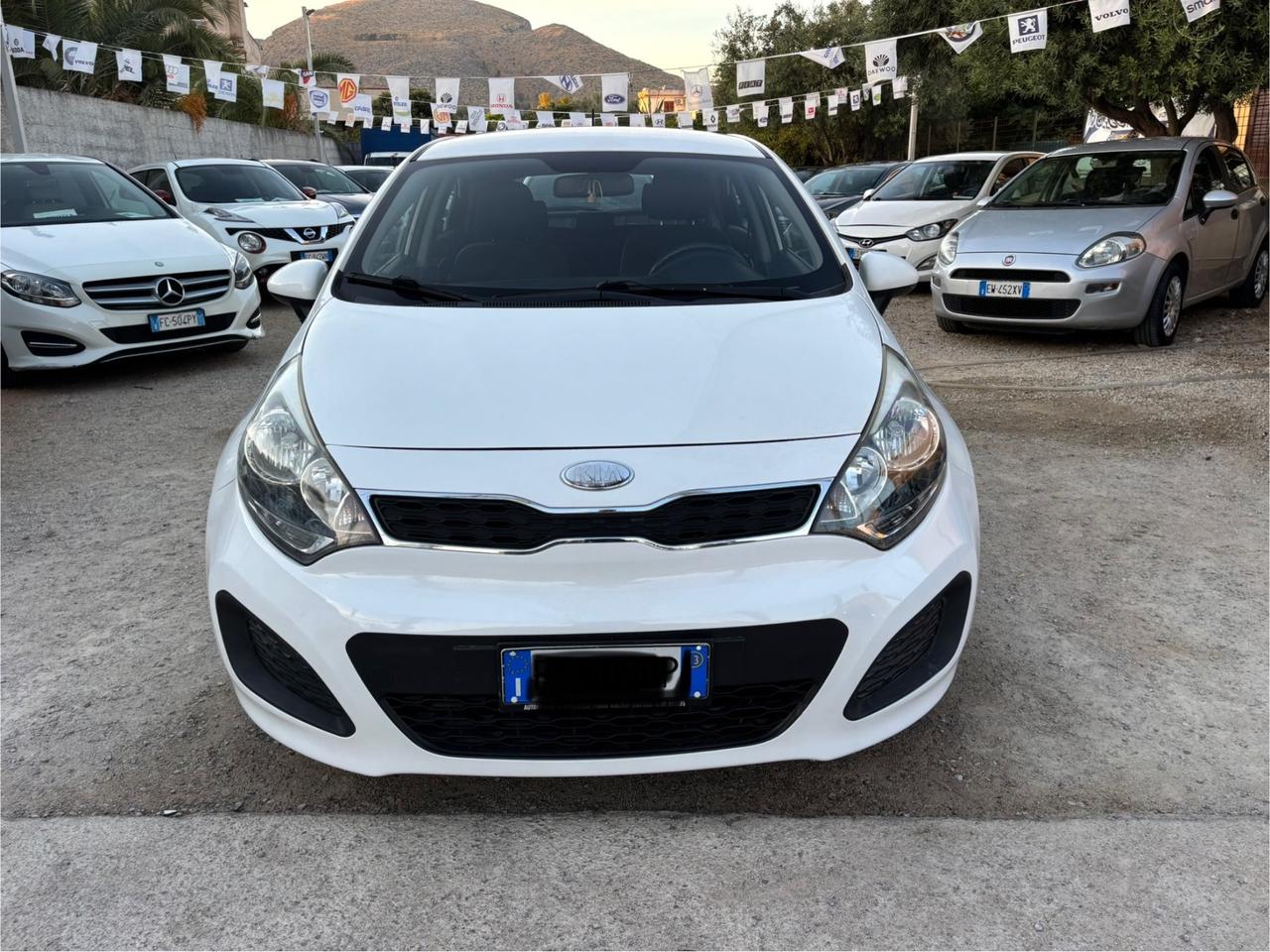 Kia Rio 1.4 CRDi 5p. Cool