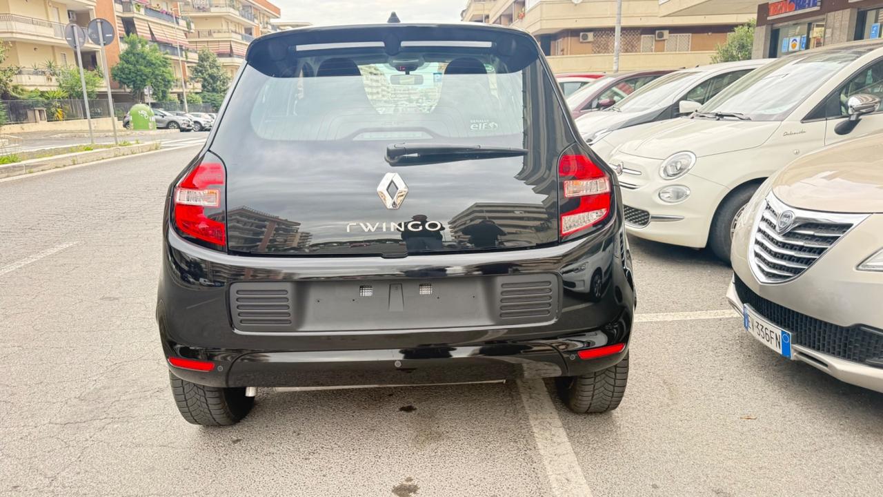 Renault Twingo TCe 90 CV EDC La Parisienne LED PDC BLUETOOTH