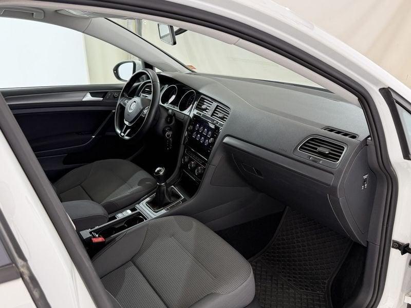 Volkswagen Golf 1.6 TDI Business BMT