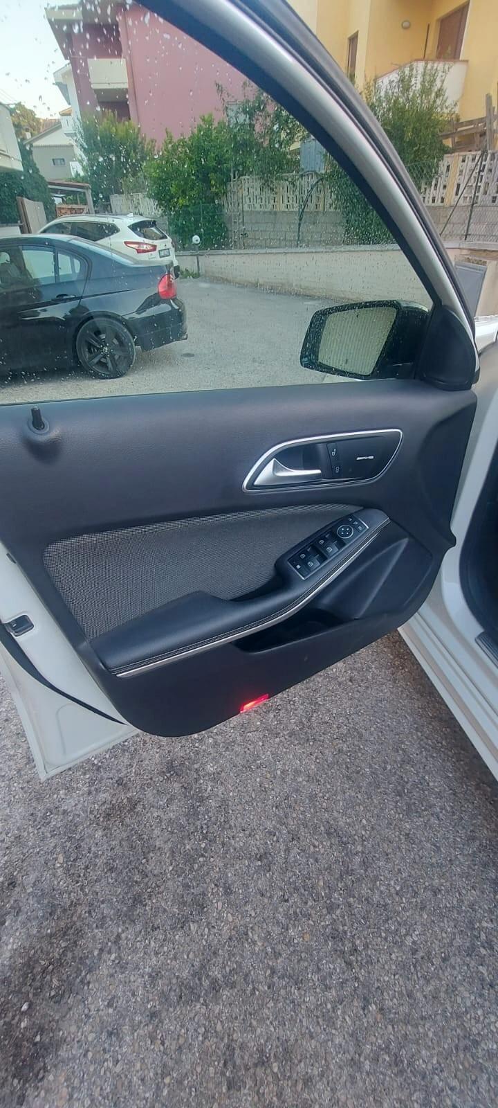 Mercedes-benz A 200 d Automatic Premium AMG