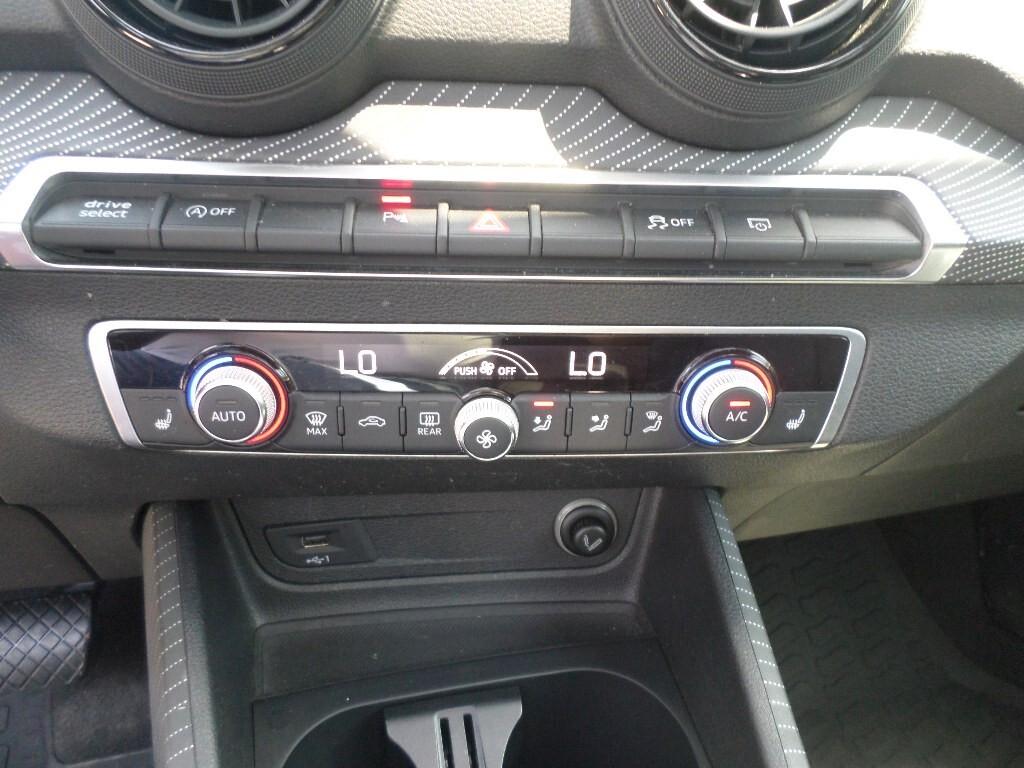 Audi Q2 2.0 TDI quattro S tronic Design
