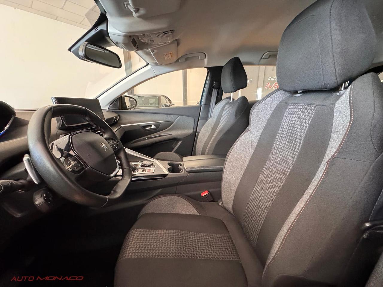 Peugeot 3008 BlueHDi 130cv EAT8 2021