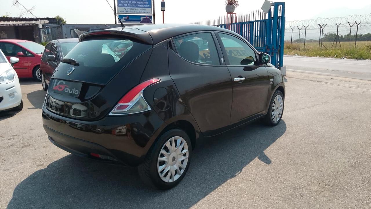 Lancia Ypsilon 1.2 BENZINA