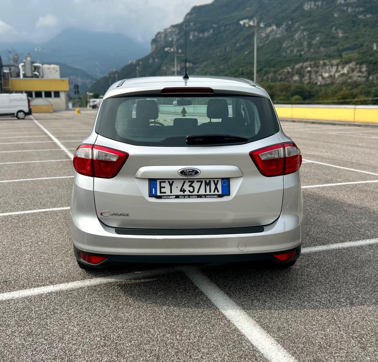 Ford C-Max Titanium Business Neopatentati 2015