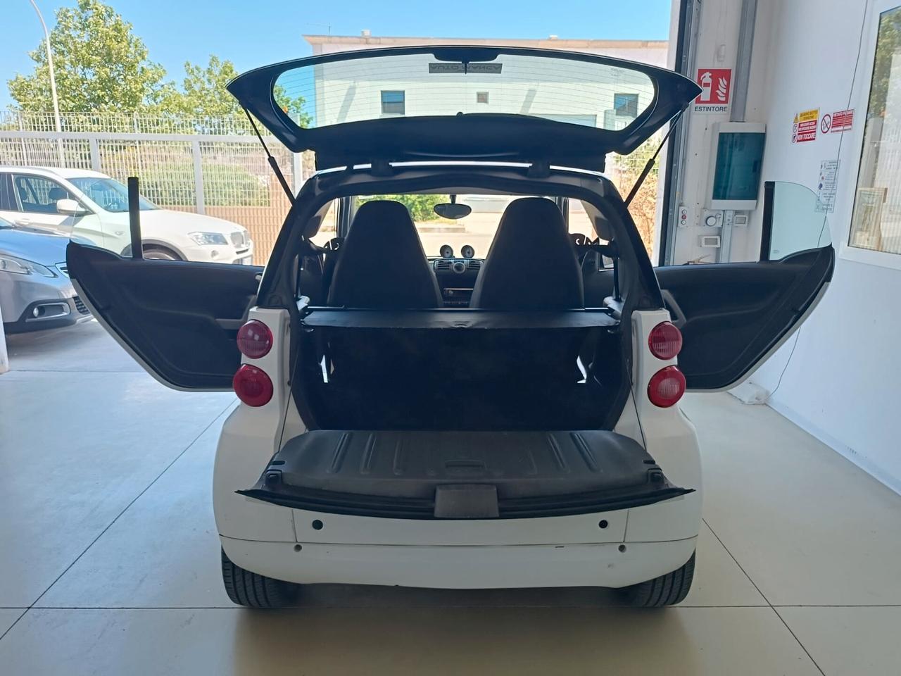 Smart ForTwo 1000 52 kW MHD coupé passion