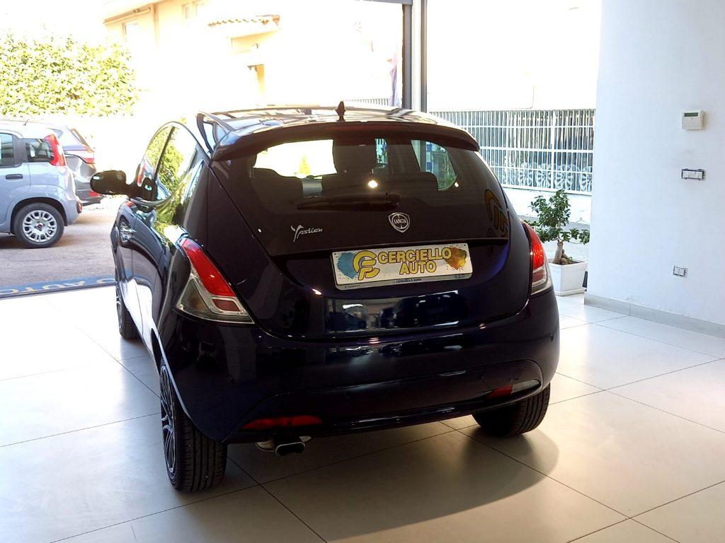 Lancia Ypsilon 1.2 69 CV 5 porte Gold tua da €129