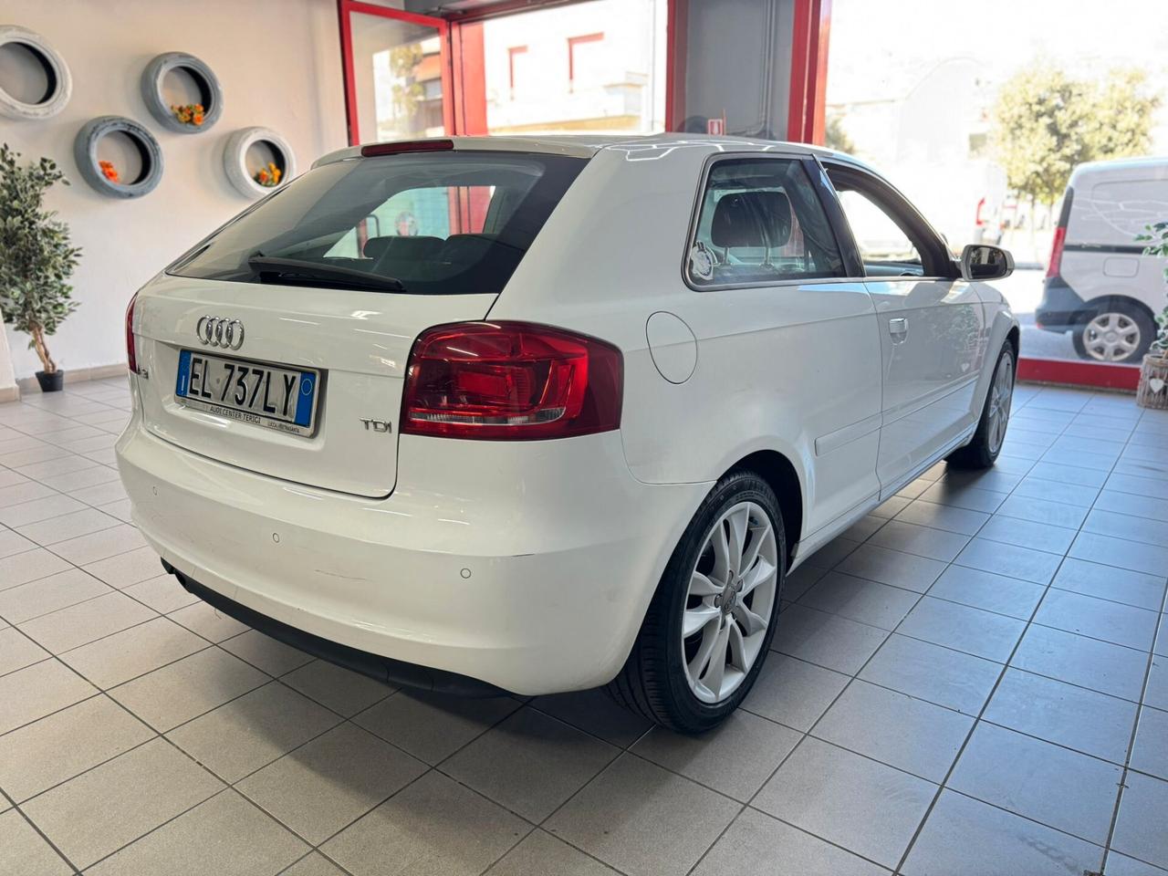Audi A3 SPB 1.6 TDI 105 CV CR Ambition