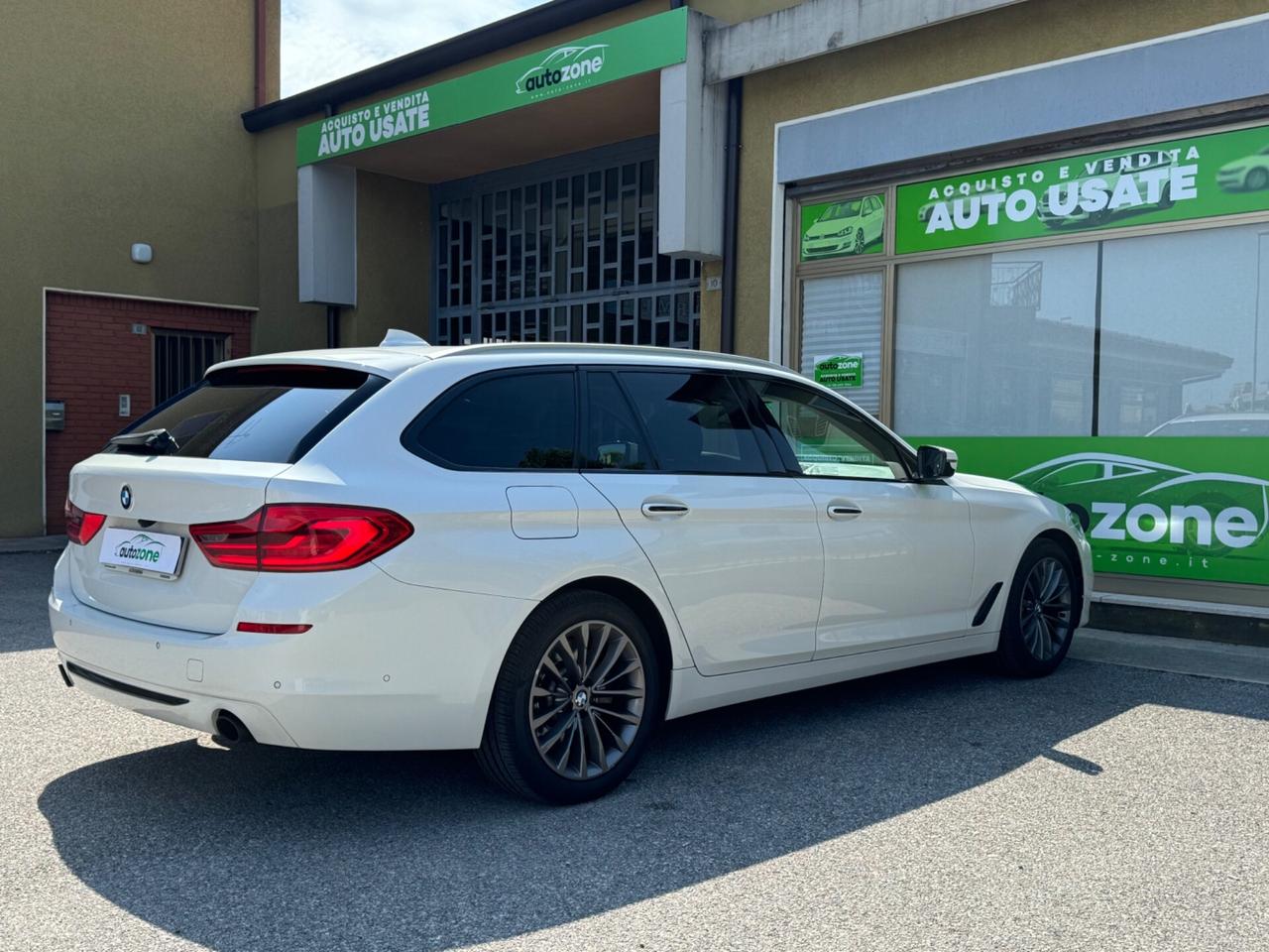 Bmw 530 530d xDrive Touring Luxury TUTTA TAGLIANDATA