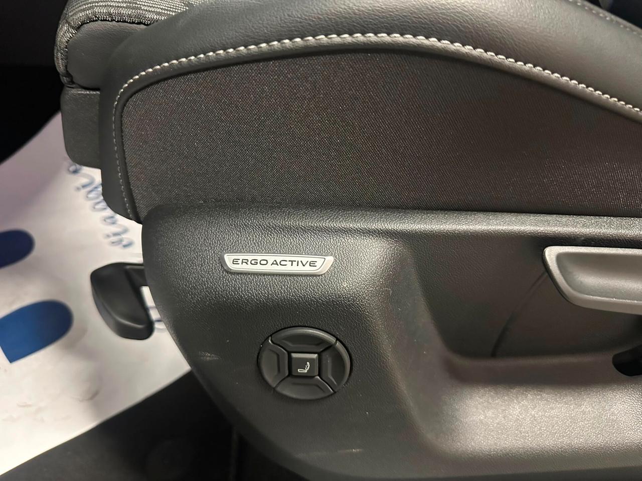 Volkswagen Tiguan 2.0 TDI 150 CV DSG R-Line