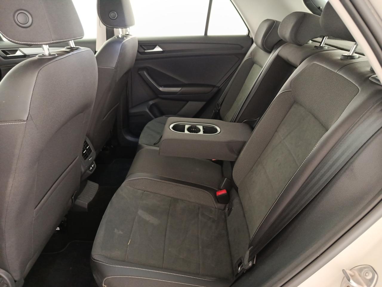 VOLKSWAGEN T-Roc - T-Roc 1.0 TSI Style