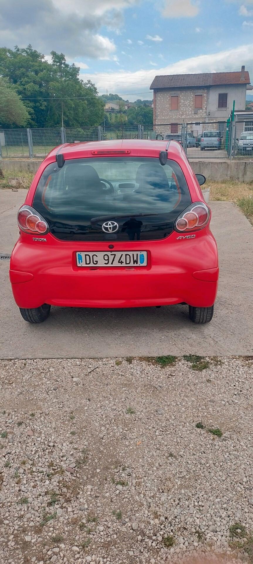 Toyota Aygo 1.4 turbodiesel 5 porte Sol
