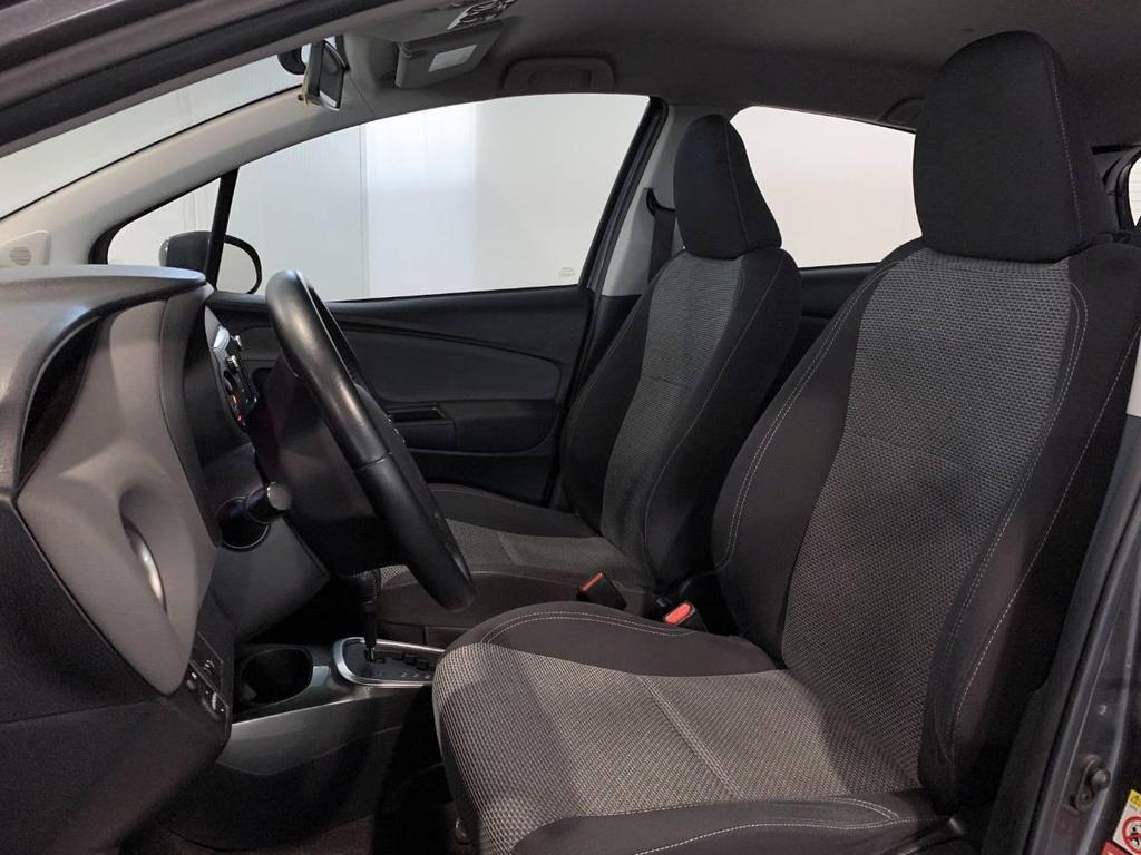 Toyota Yaris 5 Porte 1.5 Hybrid Business