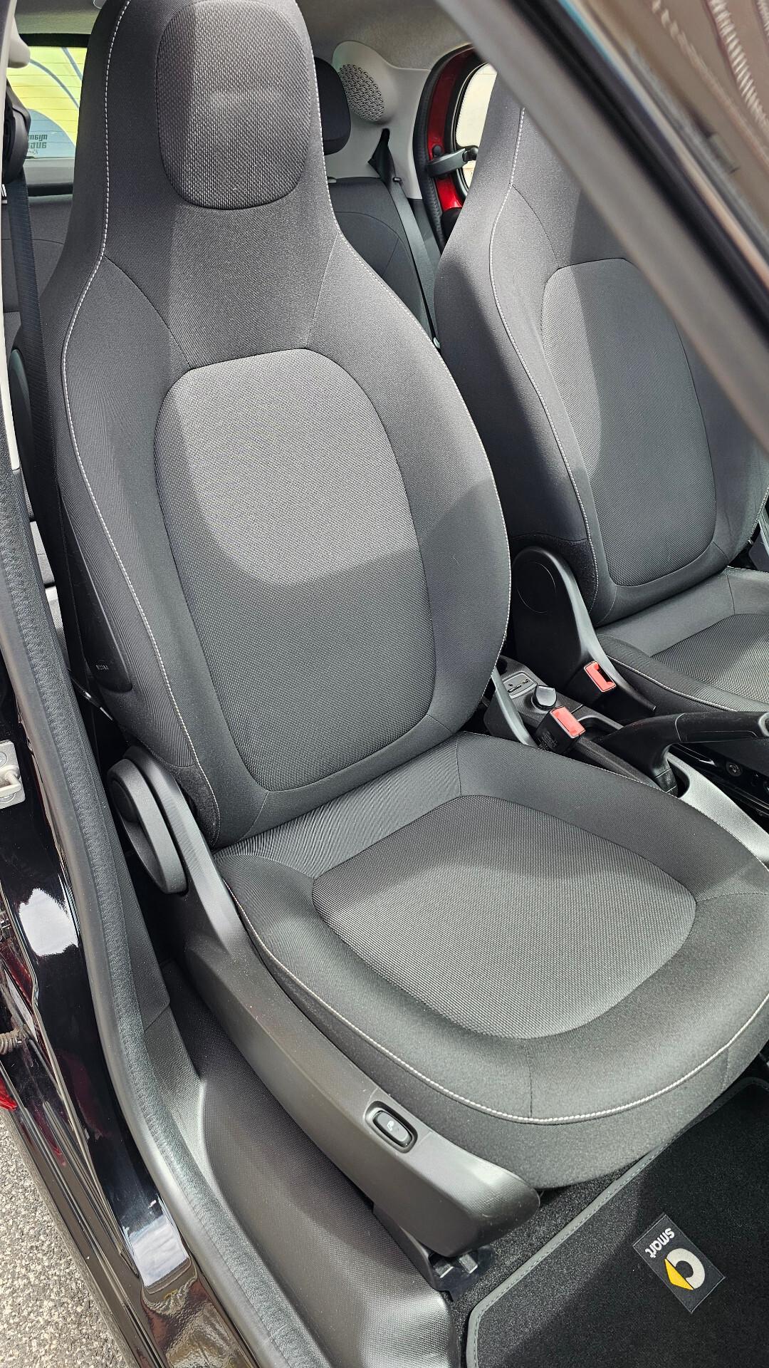 Smart Forfour CABRIO 70 1.0 twinamic Passion NAV RETROCAM SENSORI TAGL UFF