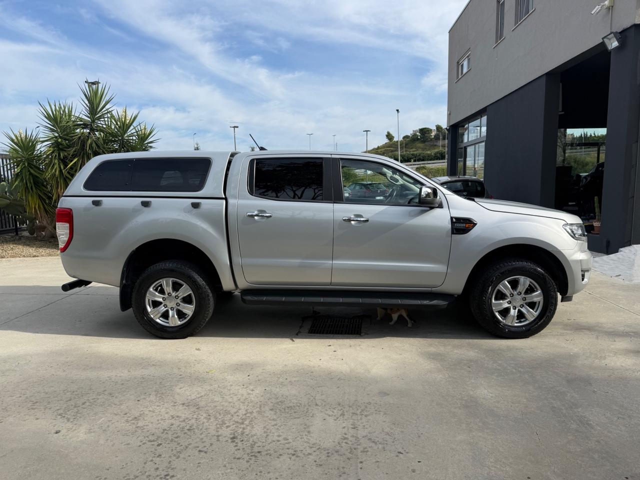 Ford Ranger 2.0 ECOBLUE DC XLT 5 posti