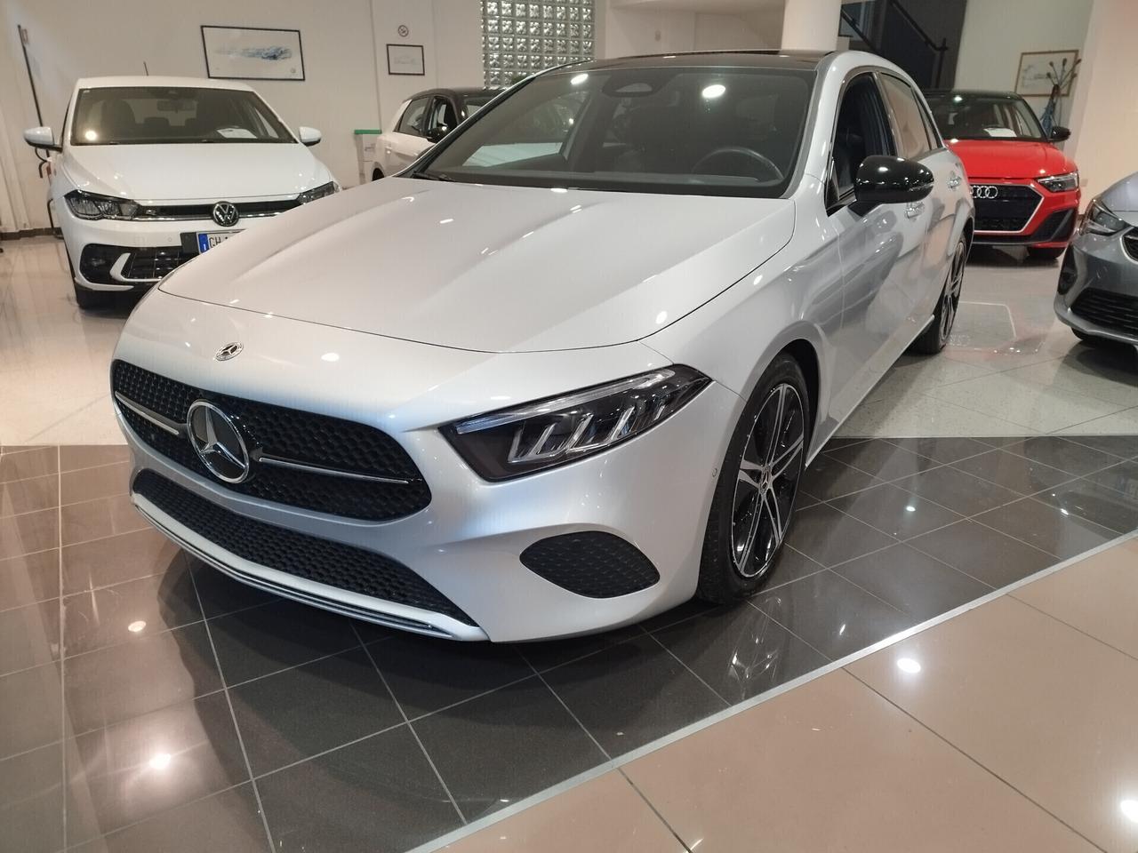 MERCEDES BENZ A 180 d ADVANCED PLUS AUTOMATICO 2023