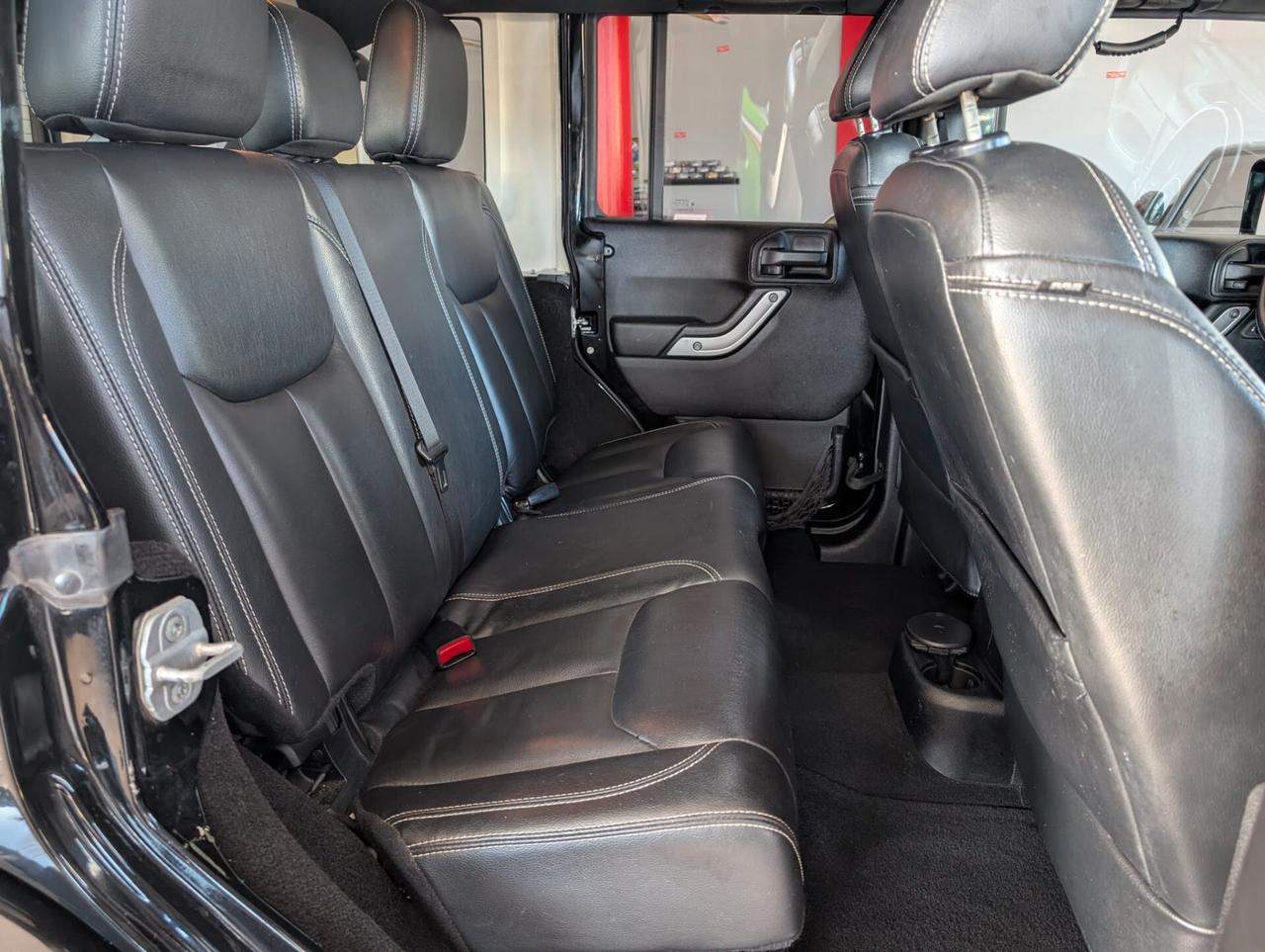 Jeep Wrangler 2.8 CRD DPF Sport Auto