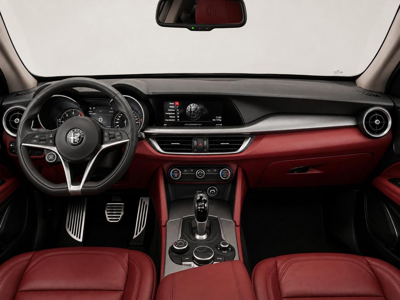 Alfa Romeo Stelvio 2.2 Turbodiesel 210 CV AT8 Q4 B-Tech TETTO APRIBILE