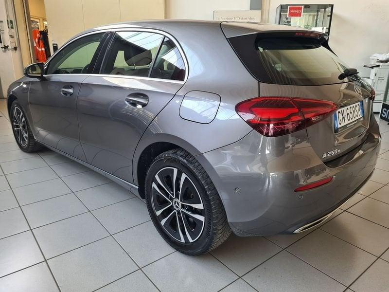 Mercedes-Benz Classe A A 250 ePhev Automatic Advanced Progressive